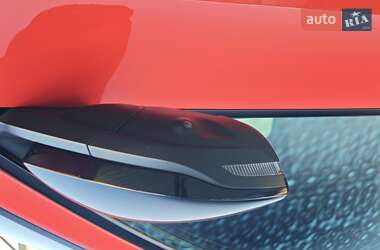 Внедорожник / Кроссовер Audi e-tron 2021 в 