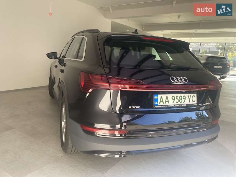 Внедорожник / Кроссовер Audi e-tron 2020 в Ирпене