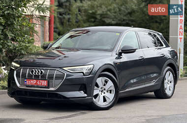 Audi e-tron 2021
