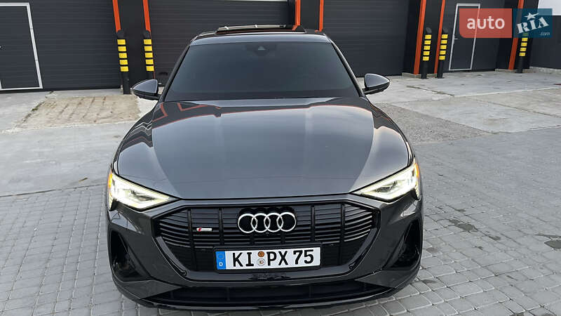 Внедорожник / Кроссовер Audi e-tron 2021 в Самборе