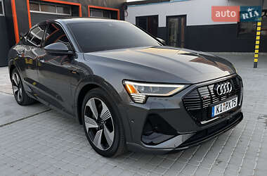 Audi e-tron 2021