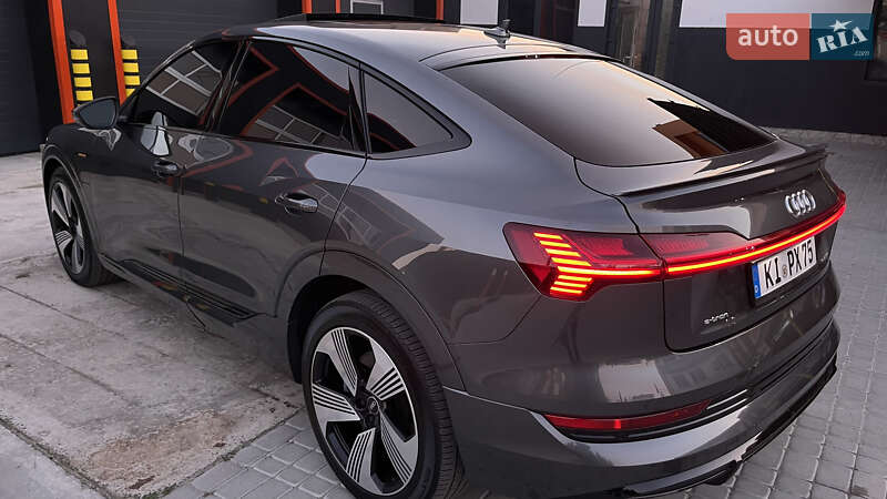 Внедорожник / Кроссовер Audi e-tron 2021 в Самборе