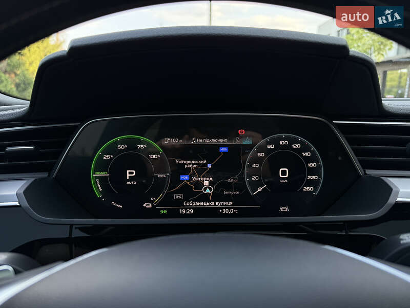 Позашляховик / Кросовер Audi e-tron 2020 в Ужгороді