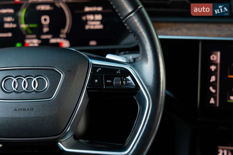 Позашляховик / Кросовер Audi e-tron 2019 в Луцьку