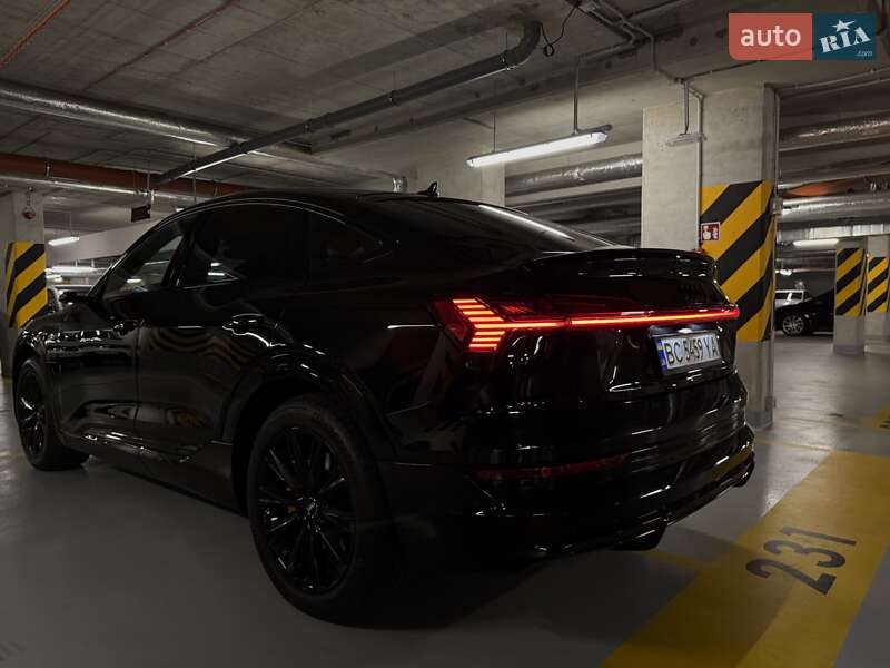 Внедорожник / Кроссовер Audi e-tron 2020 в Каменец-Подольском