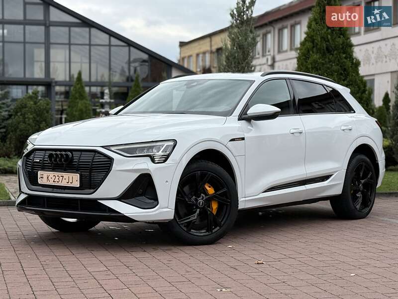 Audi e-tron 2021