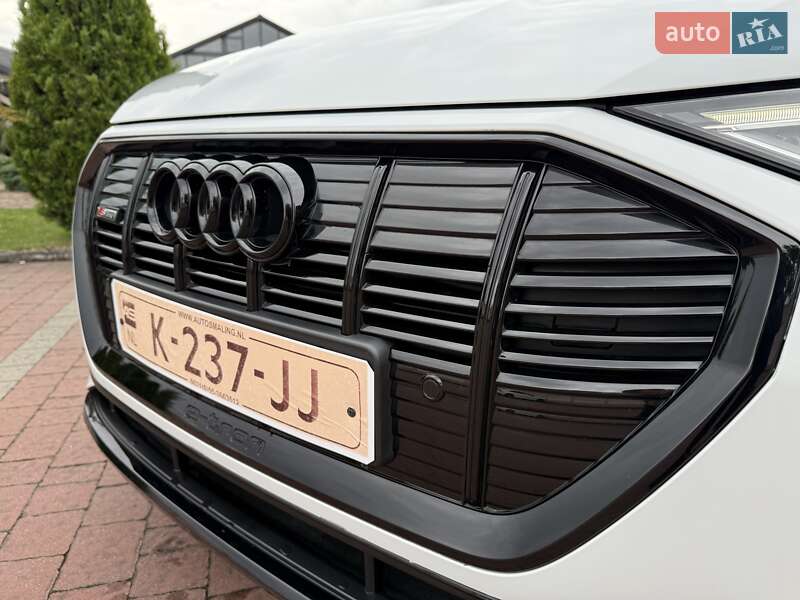 Внедорожник / Кроссовер Audi e-tron 2021 в Львове