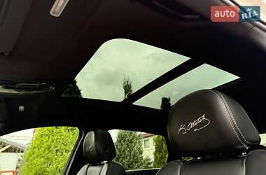 Позашляховик / Кросовер Audi e-tron 2021 в 