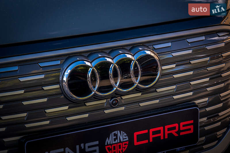 Позашляховик / Кросовер Audi e-tron 2023 в Києві