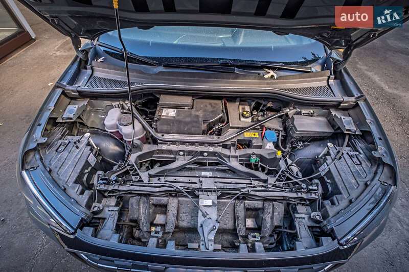 Позашляховик / Кросовер Audi e-tron 2023 в Києві