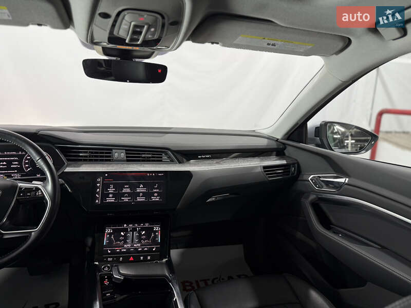 Внедорожник / Кроссовер Audi e-tron 2021 в Одессе