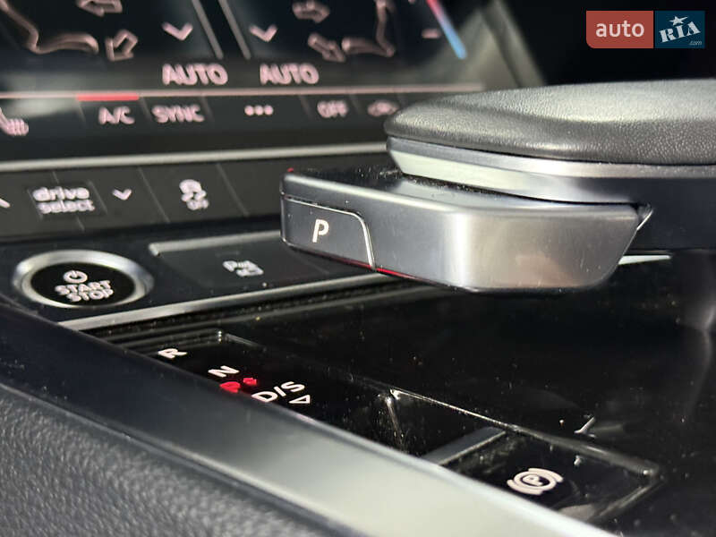 Внедорожник / Кроссовер Audi e-tron 2021 в Одессе