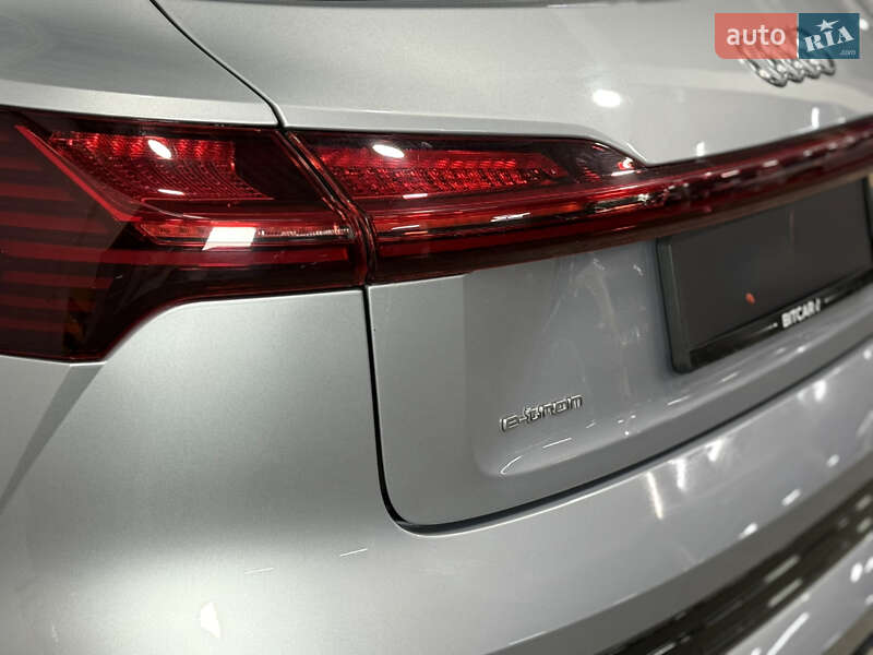Внедорожник / Кроссовер Audi e-tron 2021 в Одессе