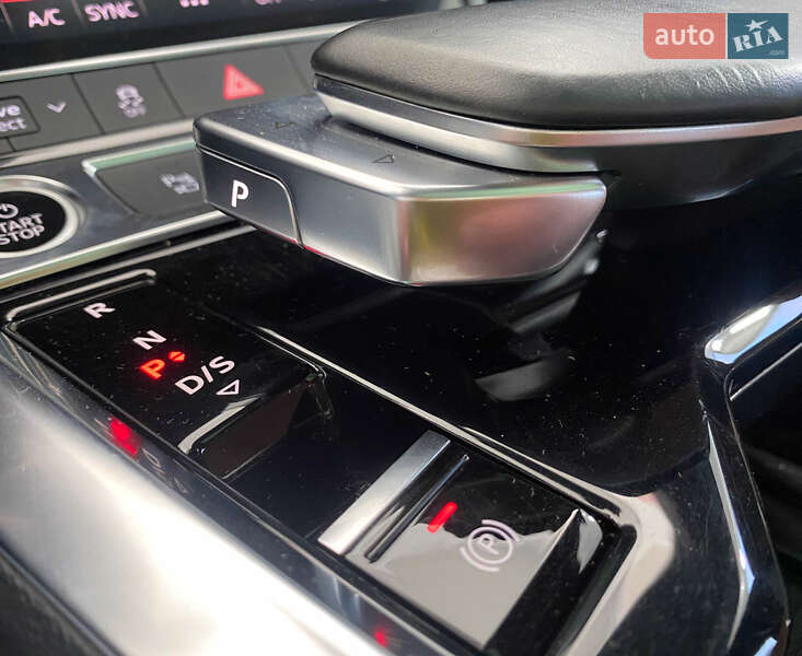 Внедорожник / Кроссовер Audi e-tron 2021 в Львове