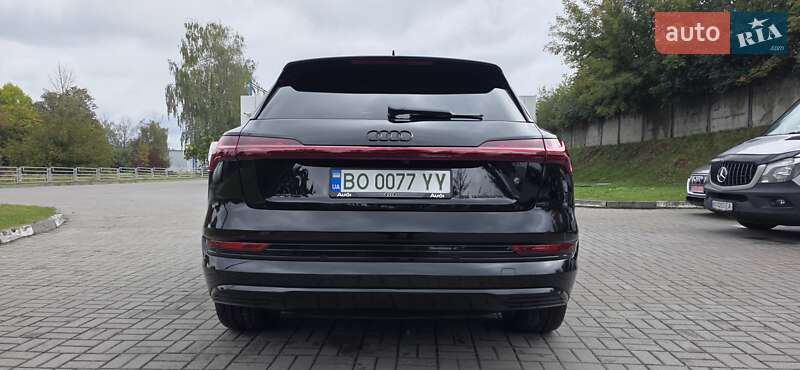 Позашляховик / Кросовер Audi e-tron 2020 в Тернополі
