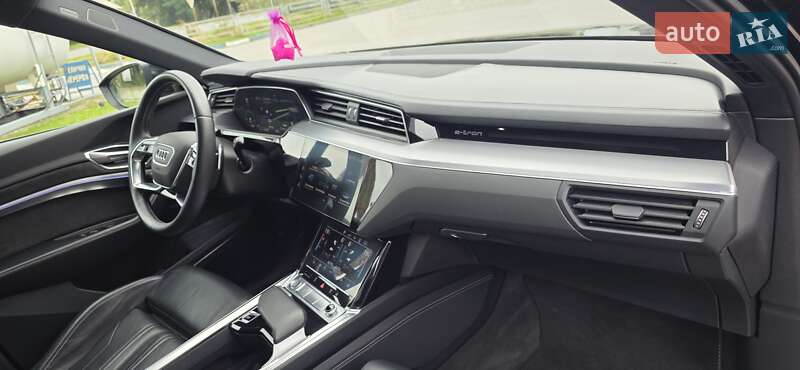 Позашляховик / Кросовер Audi e-tron 2020 в Тернополі