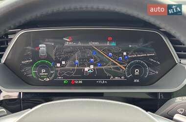 Позашляховик / Кросовер Audi e-tron 2020 в 