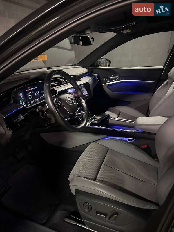 Внедорожник / Кроссовер Audi e-tron 2021 в Львове фото 24 Внедорожник / Кроссовер Audi e-tron 2021 в Львове