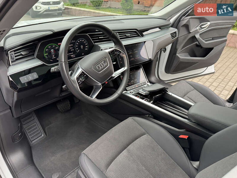 Внедорожник / Кроссовер Audi e-tron 2023 в Хмельницком фото 13 Внедорожник / Кроссовер Audi e-tron 2023 в Хмельницком