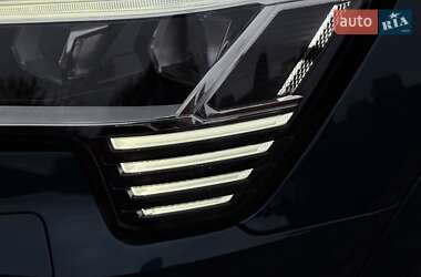 Внедорожник / Кроссовер Audi e-tron 2020 в 
