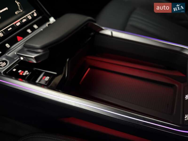 Внедорожник / Кроссовер Audi e-tron 2020 в Коломые