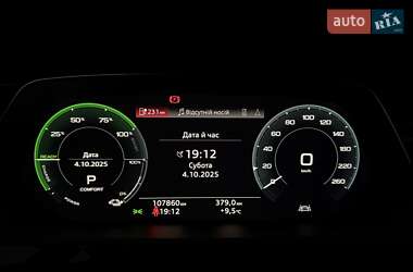 Внедорожник / Кроссовер Audi e-tron 2020 в 