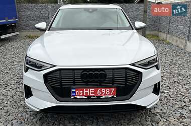 Внедорожник / Кроссовер Audi e-tron 2020 в 