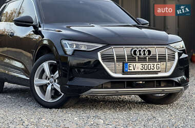 Внедорожник / Кроссовер Audi e-tron 2019 в 