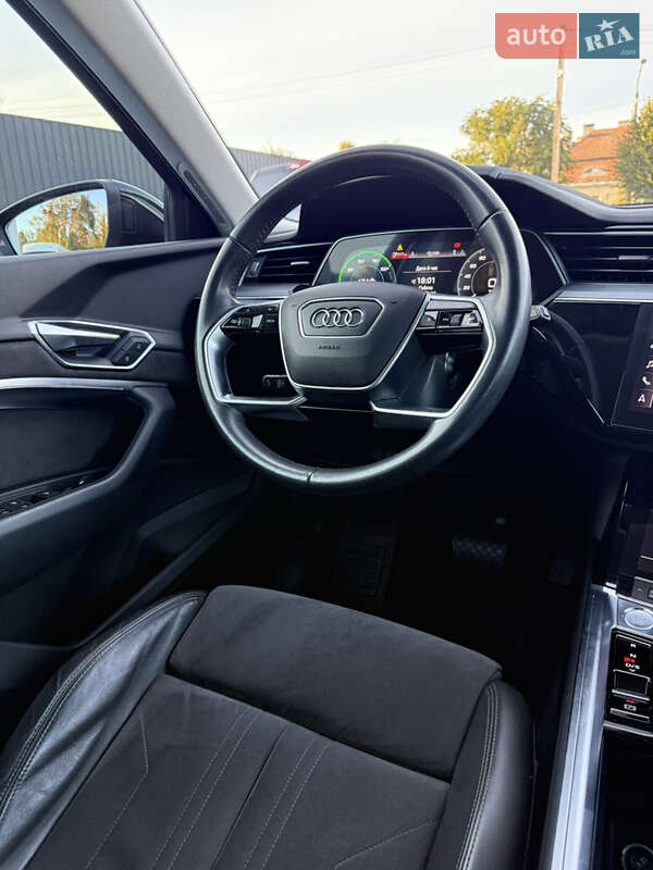 Внедорожник / Кроссовер Audi e-tron 2019 в Дрогобыче