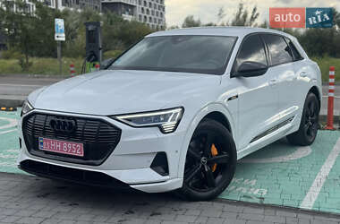 Audi e-tron 2023