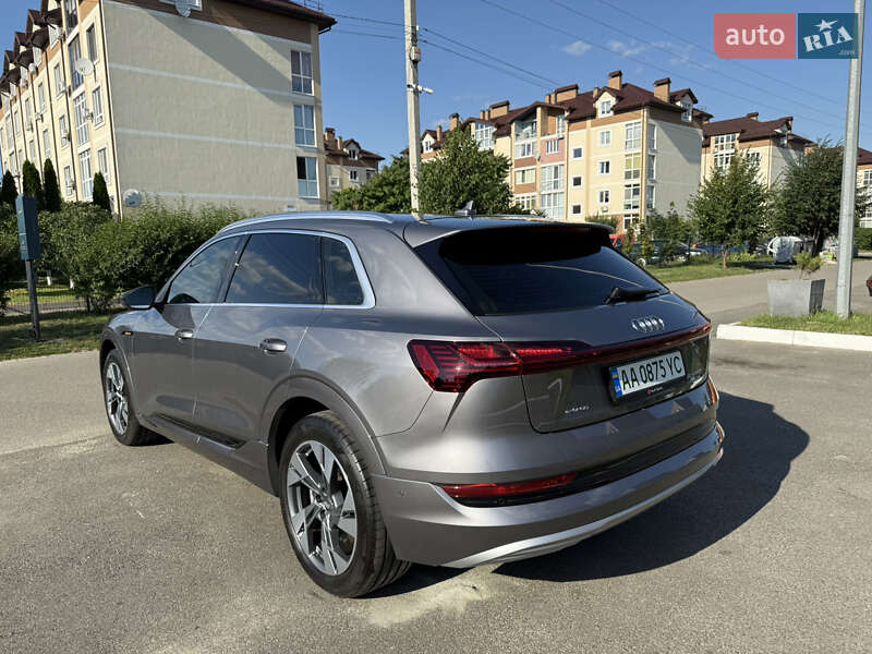 Внедорожник / Кроссовер Audi e-tron 2020 в Киеве