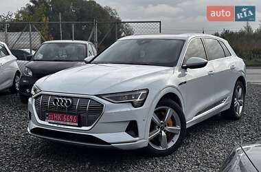 Audi e-tron 2021