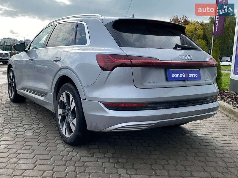 Внедорожник / Кроссовер Audi e-tron 2022 в Львове