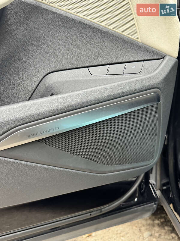 Внедорожник / Кроссовер Audi e-tron 2020 в Одессе