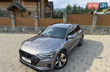 Audi e-tron 2019