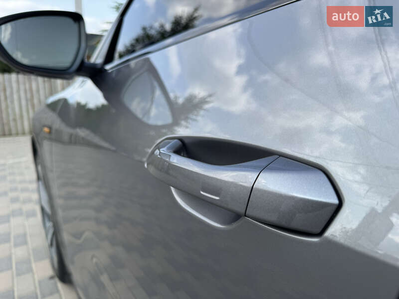 Внедорожник / Кроссовер Audi e-tron 2019 в Львове