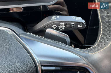Внедорожник / Кроссовер Audi e-tron 2019 в 