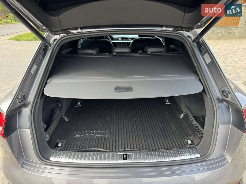 Внедорожник / Кроссовер Audi e-tron 2019 в Львове