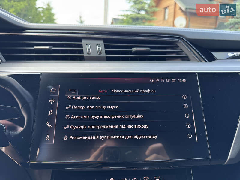 Внедорожник / Кроссовер Audi e-tron 2019 в Львове