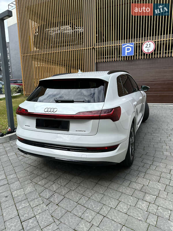 Внедорожник / Кроссовер Audi e-tron 2020 в Львове