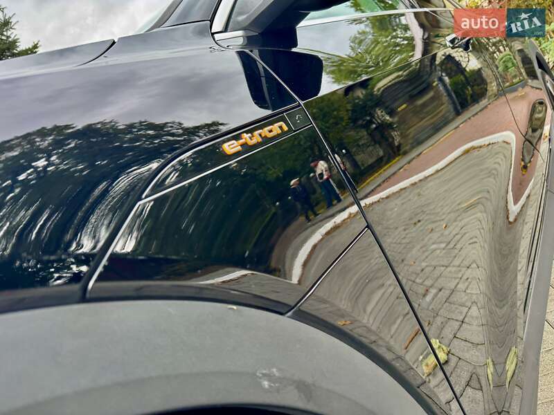 Позашляховик / Кросовер Audi e-tron 2020 в Дрогобичі фото 40 Позашляховик / Кросовер Audi e-tron 2020 в Дрогобичі