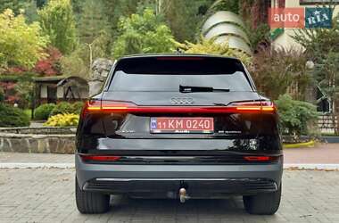 Позашляховик / Кросовер Audi e-tron 2020 в 