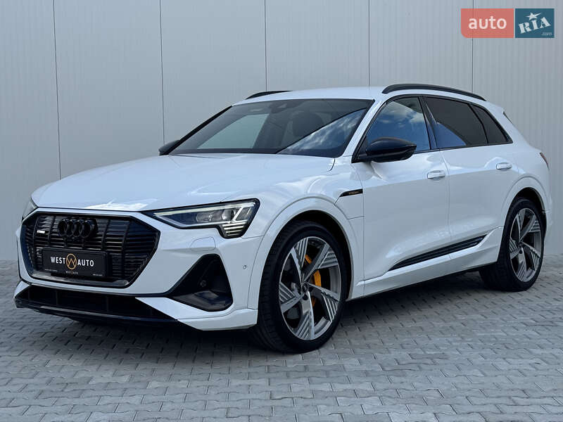 Audi e-tron 2022