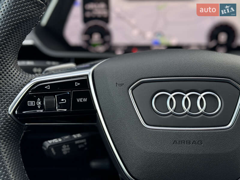 Позашляховик / Кросовер Audi e-tron 2022 в Мукачевому