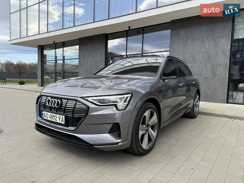Audi e-tron 2019