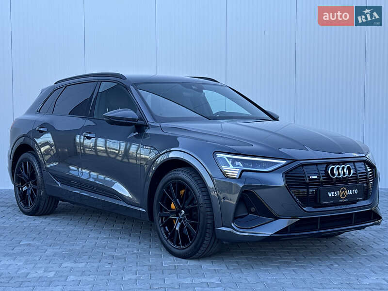 Позашляховик / Кросовер Audi e-tron 2022 в Мукачевому