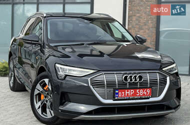 Внедорожник / Кроссовер Audi e-tron 2020 в 