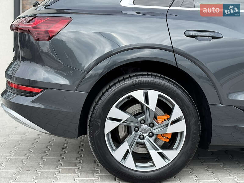 Внедорожник / Кроссовер Audi e-tron 2020 в Тернополе фото 24 Внедорожник / Кроссовер Audi e-tron 2020 в Тернополе