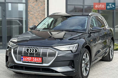 Внедорожник / Кроссовер Audi e-tron 2020 в 