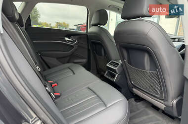 Внедорожник / Кроссовер Audi e-tron 2020 в 